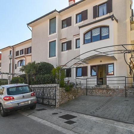 Apartments Suncica Mali Losinj Exterior photo