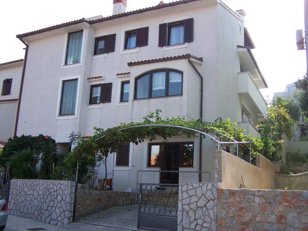 Apartments Suncica Mali Losinj Exterior photo